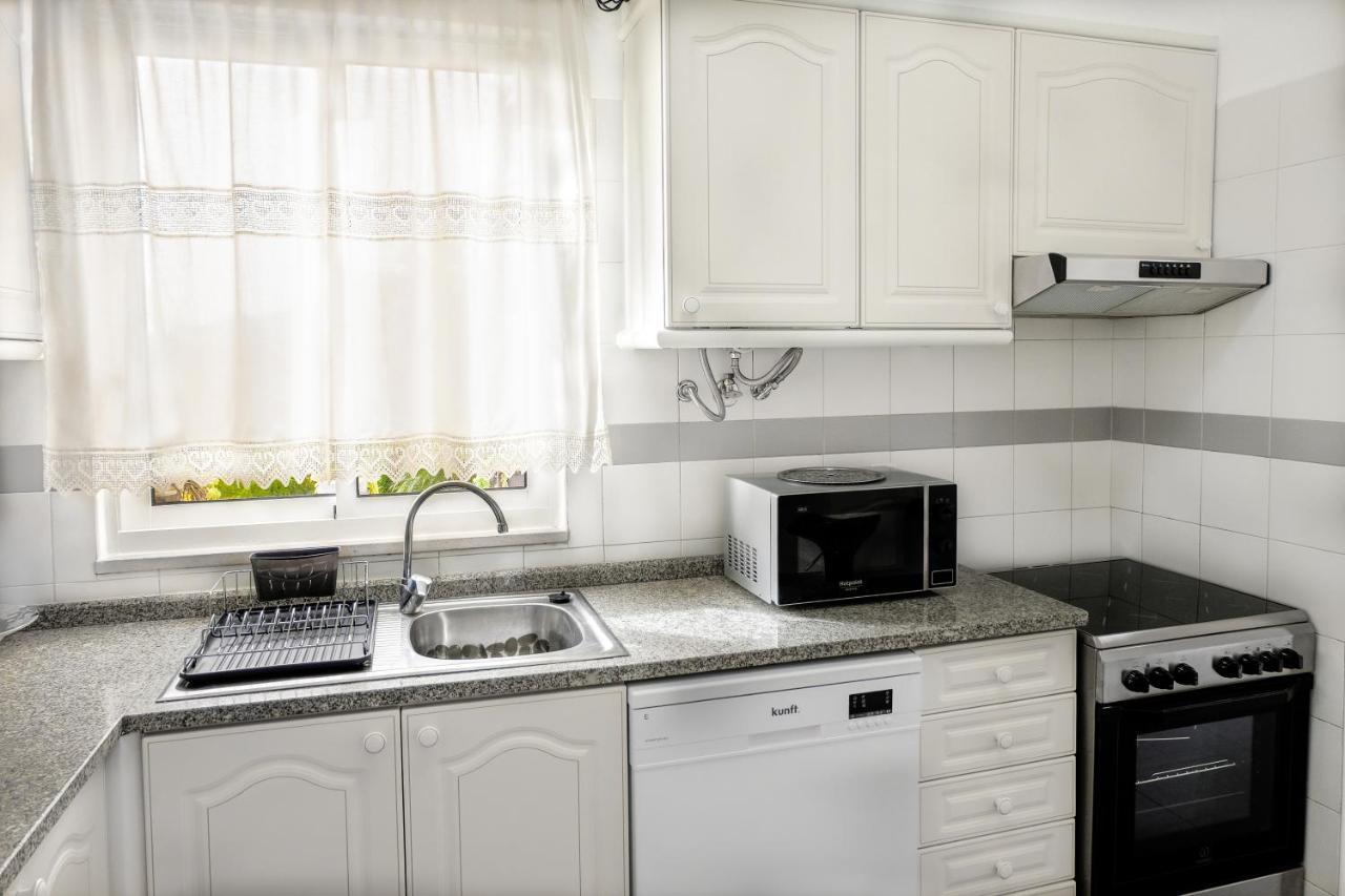 Modern & Spacious Sea View Flat For Lovely Vacation Canico  Exterior photo